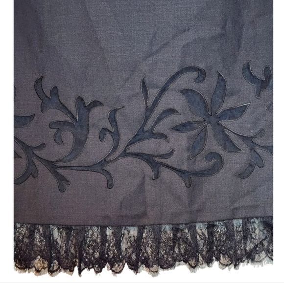 Ann Taylor Loft Black Wool Blend Lined Midi Skirt Lace Hem Size 8 Petite - Picture 2 of 5